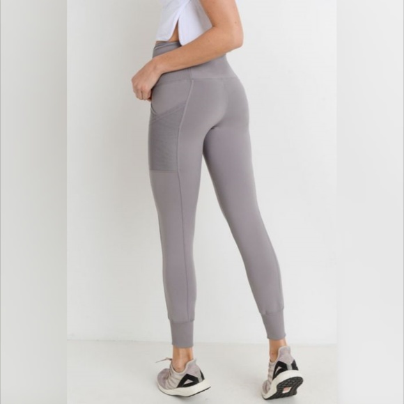 Ribbed & Cuffed Overlay Side Pockets Full Leggings - Picture 4 of 6